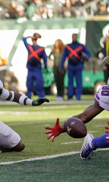 Ugly performances by Jets, Bucs and Raiders on Sunday